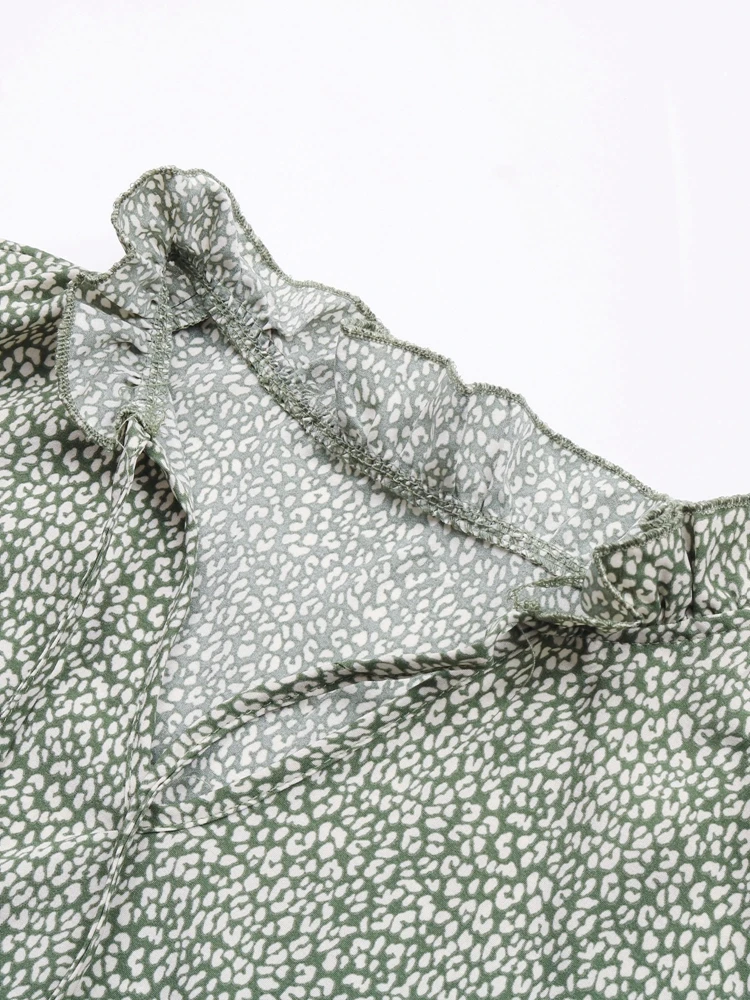 Moterys 2022 Nauja vasaros V kaklo trumpomis rankovėmis Nėriniai aukštyn Ruffled Green Leopard Print Laisva suknelė madai