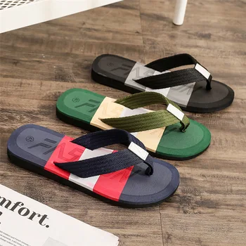Šlepetės Vyriški vasariniai batai Šlepetės Vyrų Europos mišrių spalvų mados tendencijos lauke Dėvėti paplūdimį Aukštos kokybės prekės ženklo šlepetės