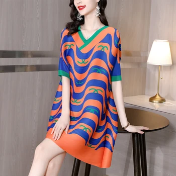 Sanzhai plisuotas sijonas 2023 m. vasaros nauja V formos kaklo juostelė Spausdinti A linijos pakabukas Vidutinio ilgio plisuota suknelė Laisvas presuotas plisuotas sijonas