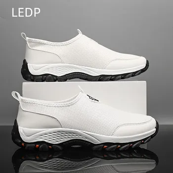 2023 Vasara Vyriški laisvalaikio lauko ultralengvieji sportiniai žygio batai Patogūs lengvi neslystantys saugos dizainerio imitacijos batai